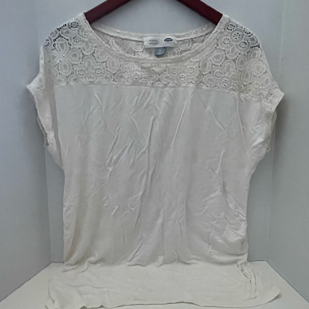 Old Navy Maternity Top, Ivory, Size M, EUC.